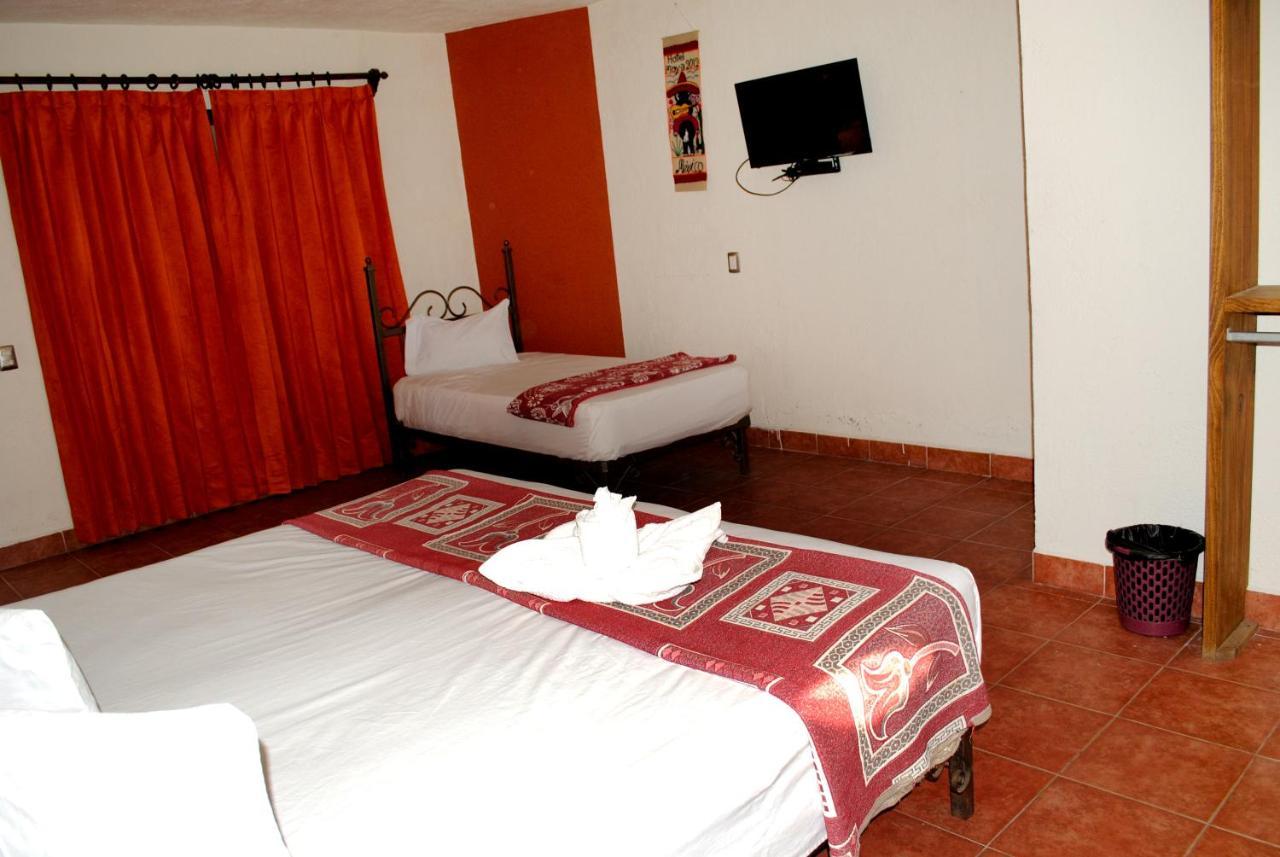 Hotel Maya 2012 Amacuzac Exterior foto